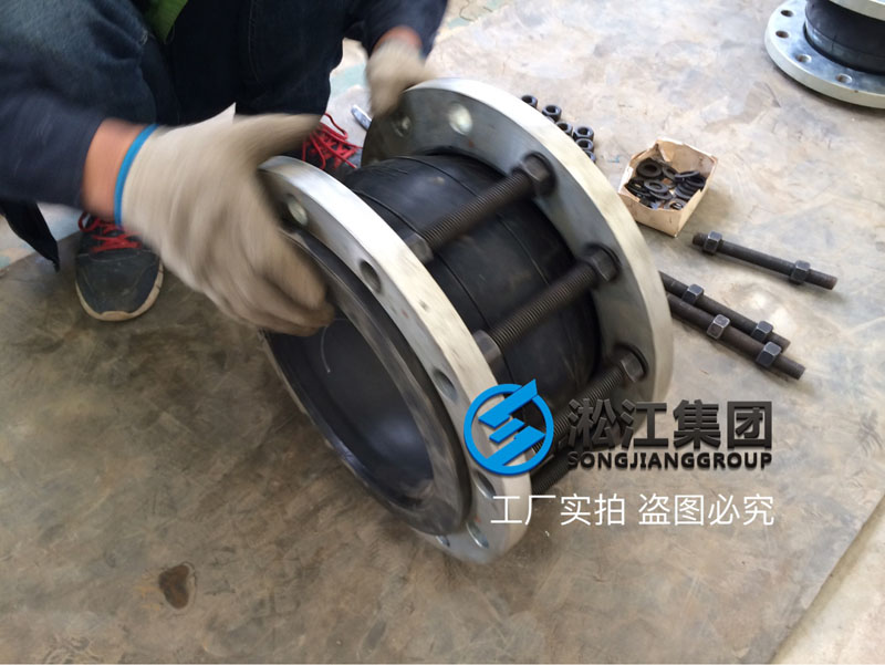 「2018」橡胶补偿器水压力测试机检测流程
